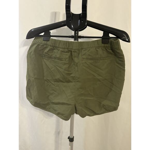 Madewell Green Shorts size M - Picture 2 of 3